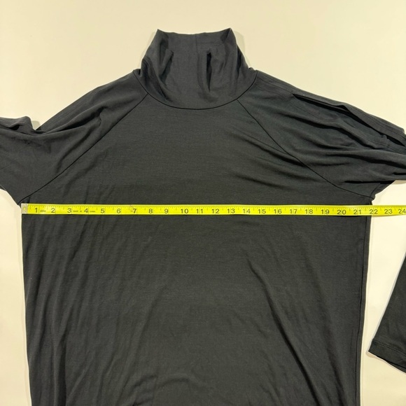 Athleta Cold Shoulder Top Long Sleeve Black Size Large - Picture 8 of 9